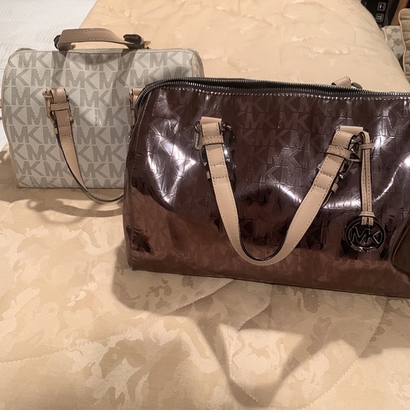 Michael Kors Grayson Large Satchel Mirror Metallic in Gunmetal Gray - Picture 9 of 12